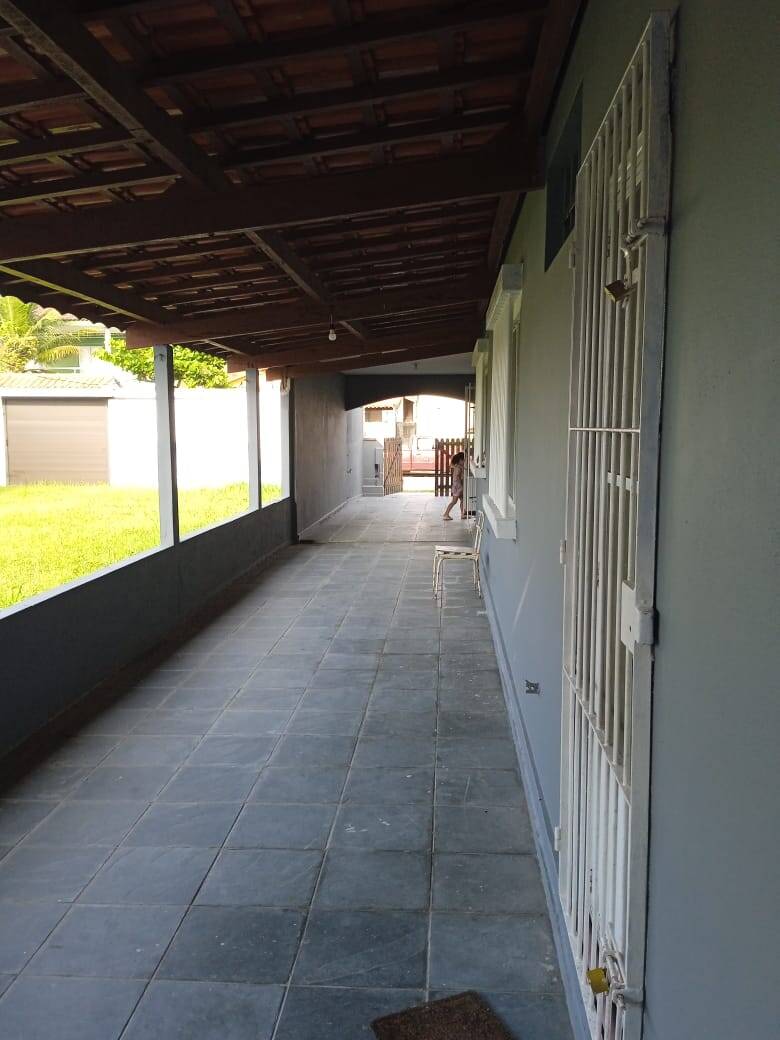 Casa à venda com 2 quartos, 500m² - Foto 5