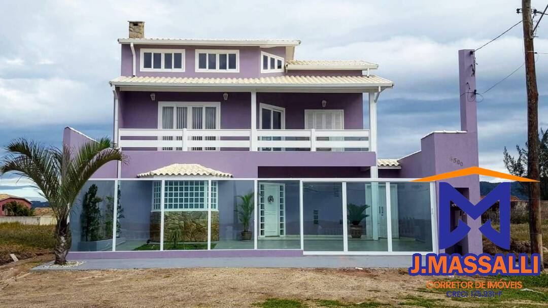 Casa à venda com 3 quartos, 220m² - Foto 2