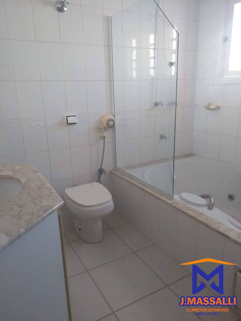 Casa à venda com 3 quartos, 220m² - Foto 12