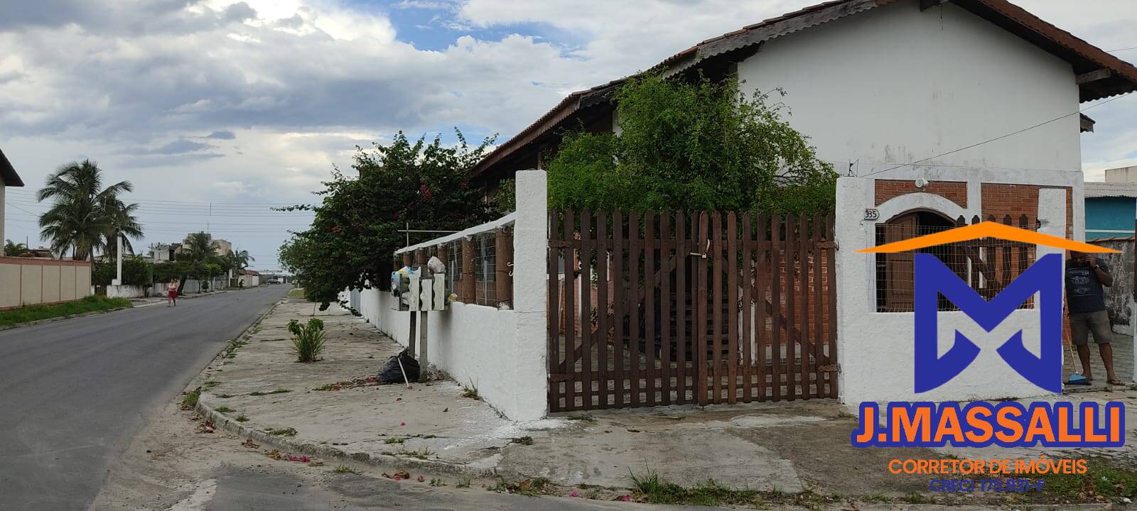 Casa à venda com 3 quartos, 250m² - Foto 3