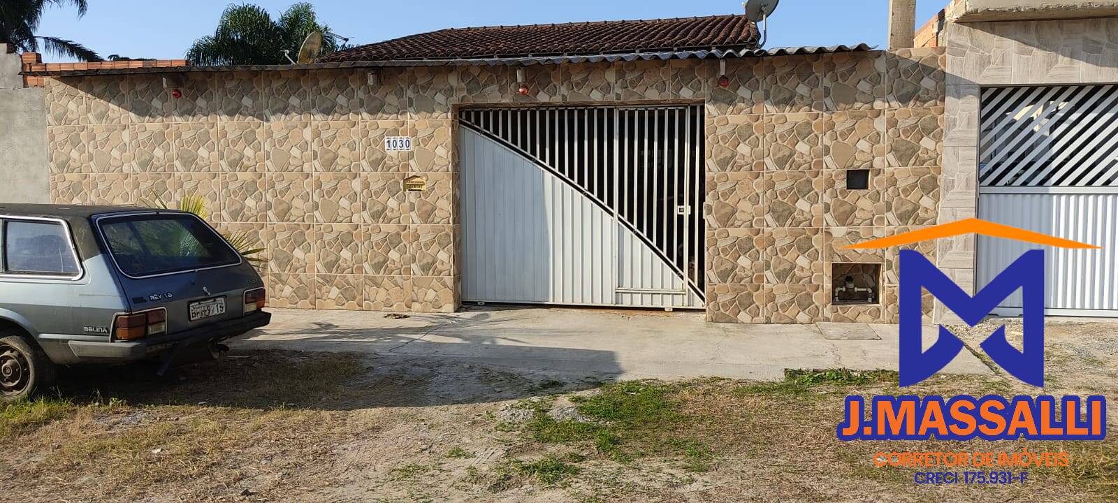 Casa à venda com 2 quartos, 250m² - Foto 1