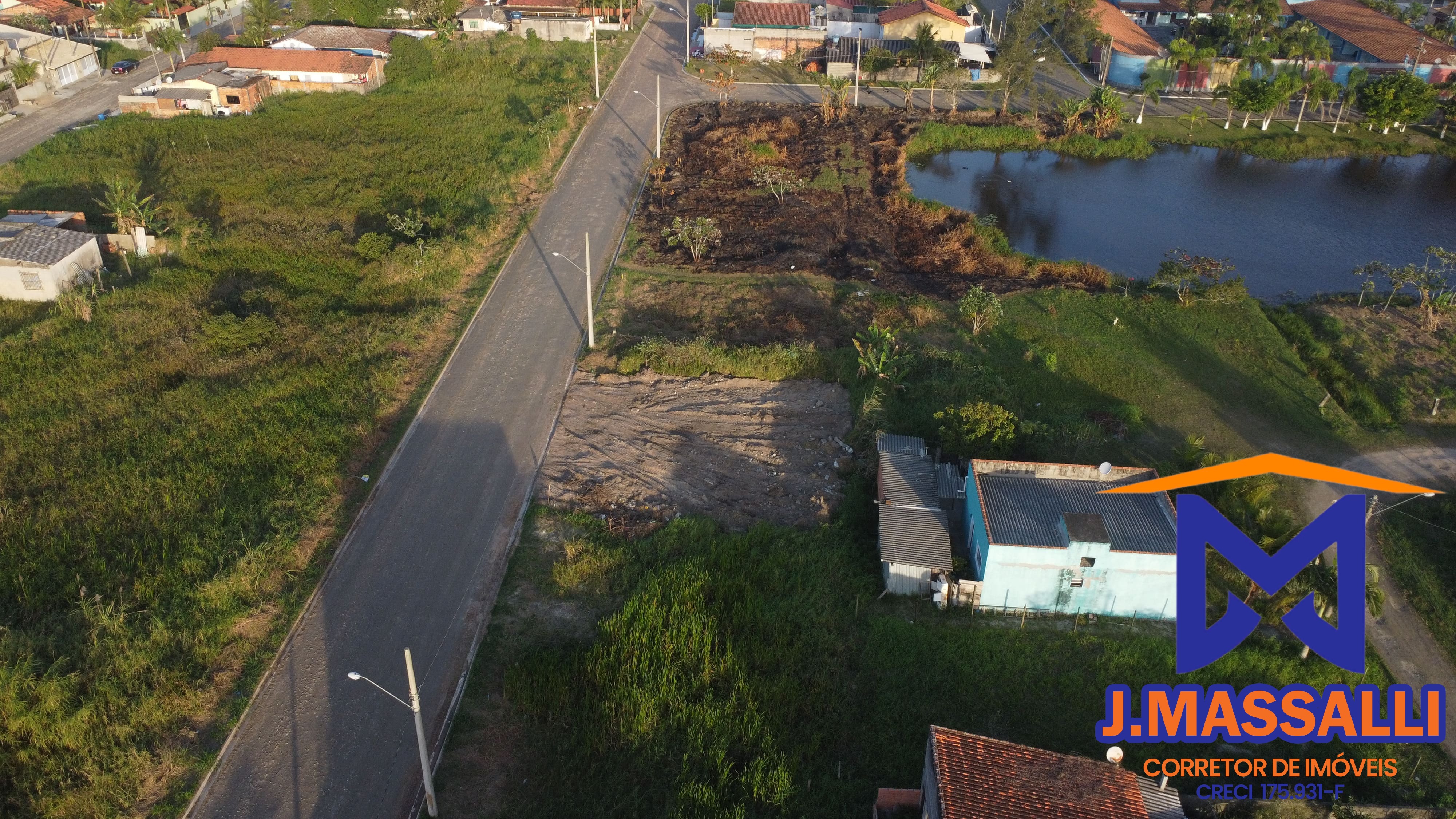 Terreno à venda, 255m² - Foto 1