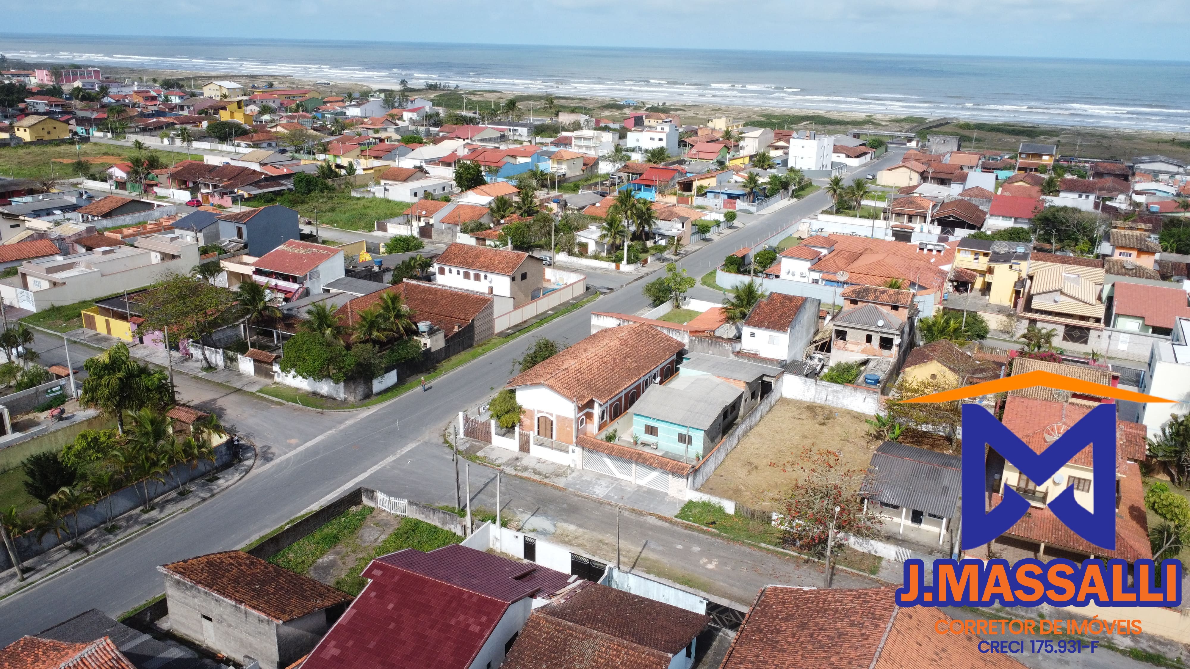 Casa à venda com 3 quartos, 250m² - Foto 31