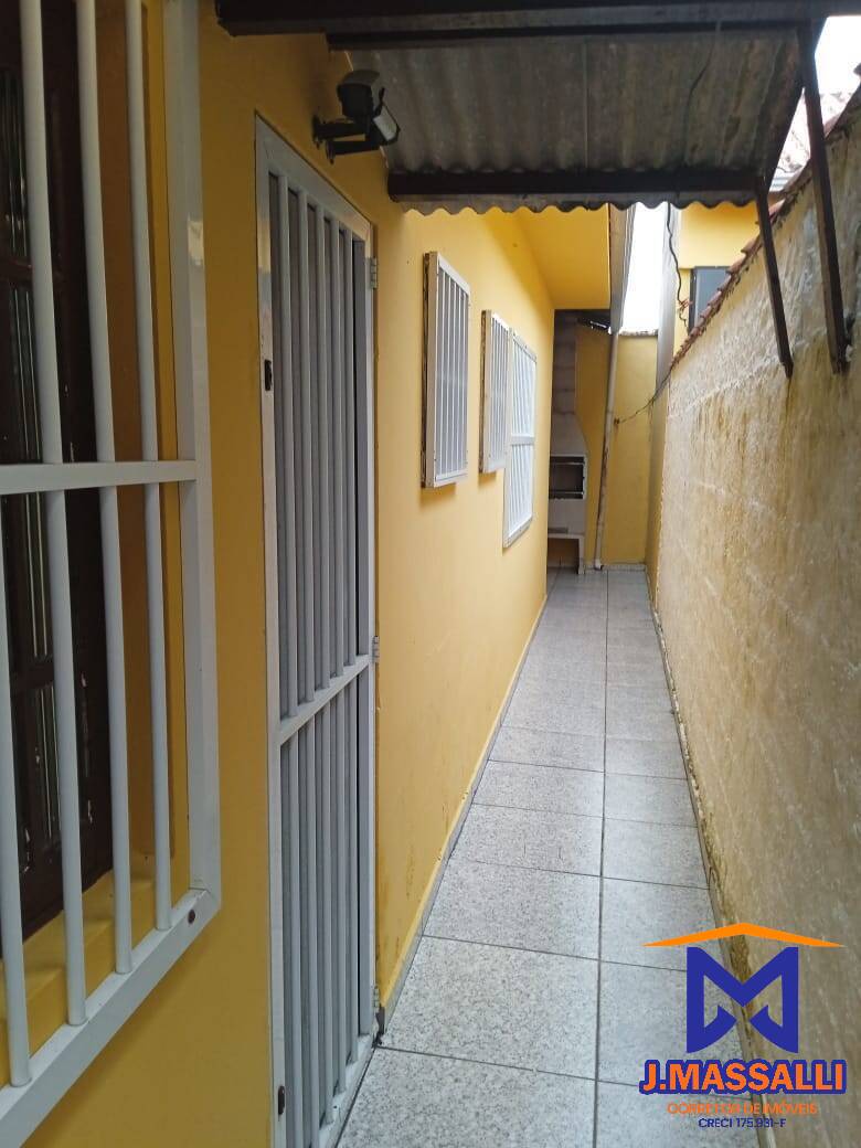 Casa à venda com 2 quartos, 125m² - Foto 13