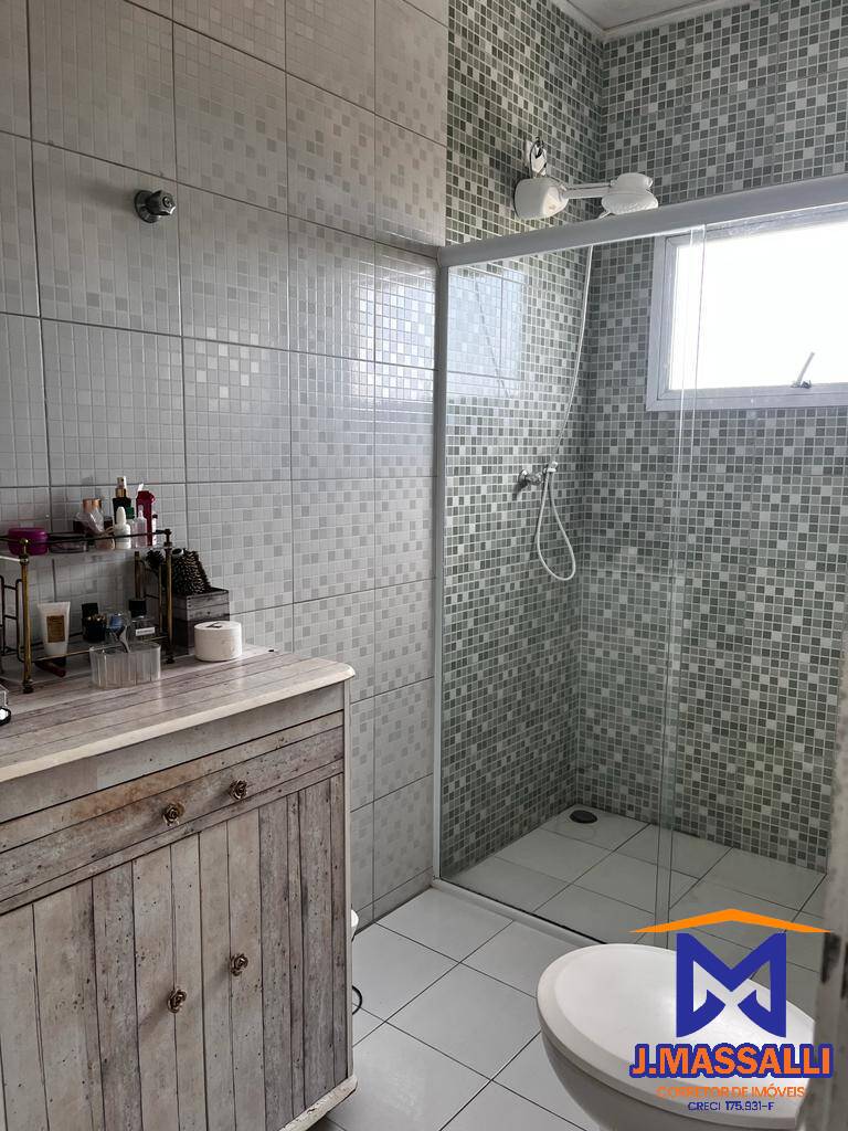 Casa à venda com 3 quartos, 190m² - Foto 15