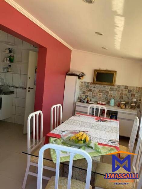 Casa à venda com 3 quartos, 750m² - Foto 24