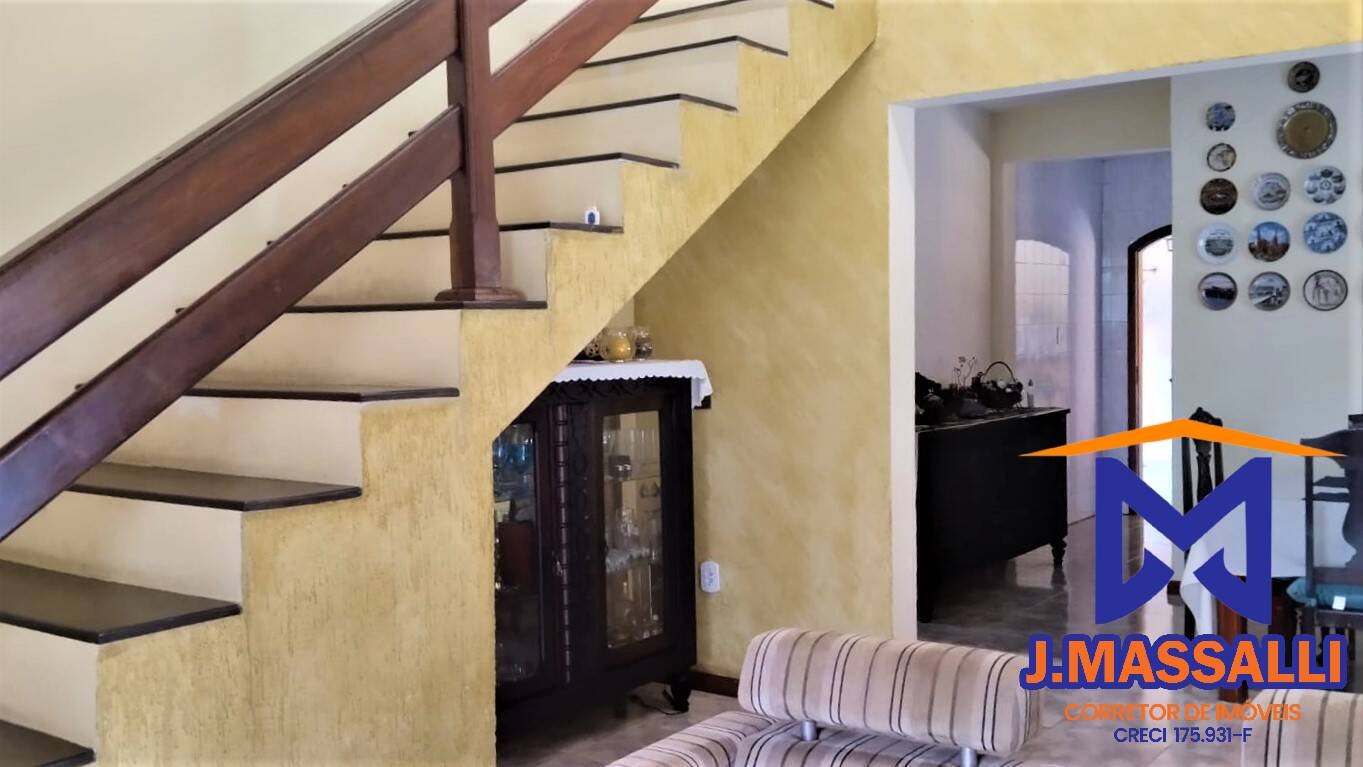 Casa à venda com 4 quartos, 600m² - Foto 31