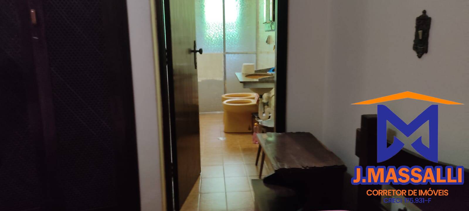 Casa à venda com 4 quartos, 200m² - Foto 27