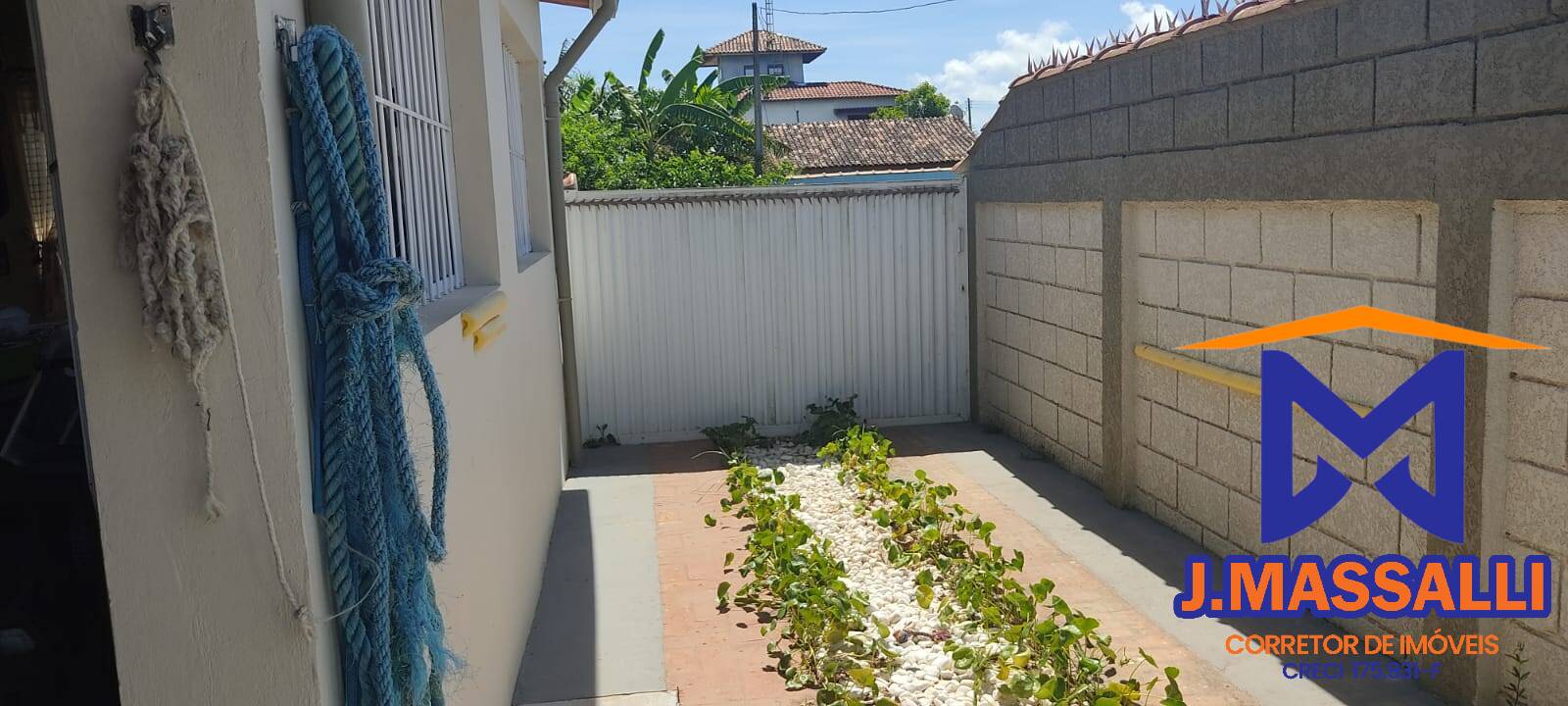 Casa à venda com 4 quartos, 300m² - Foto 7