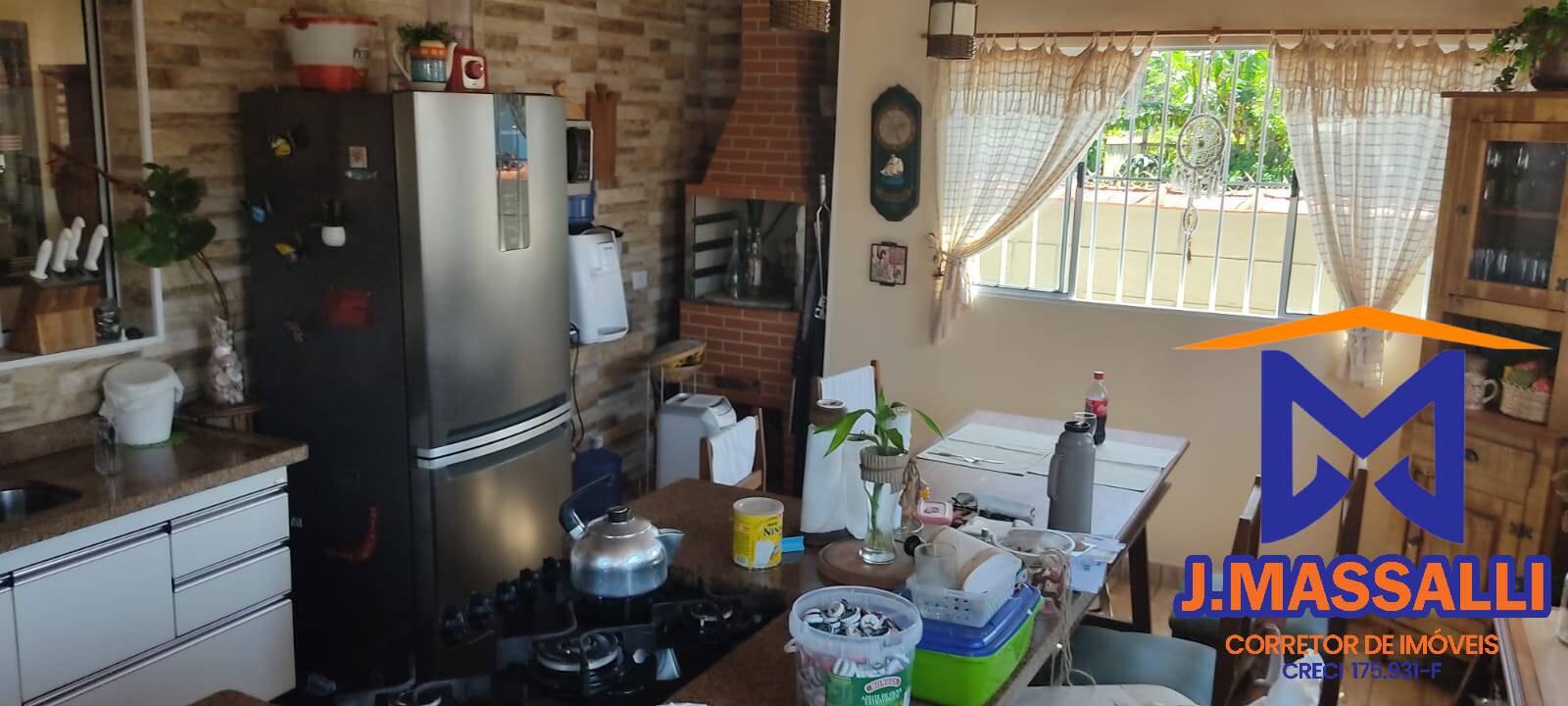 Casa à venda com 4 quartos, 300m² - Foto 9