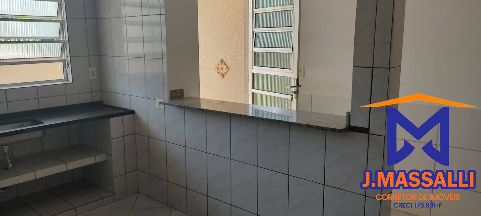 Casa à venda com 4 quartos, 300m² - Foto 15