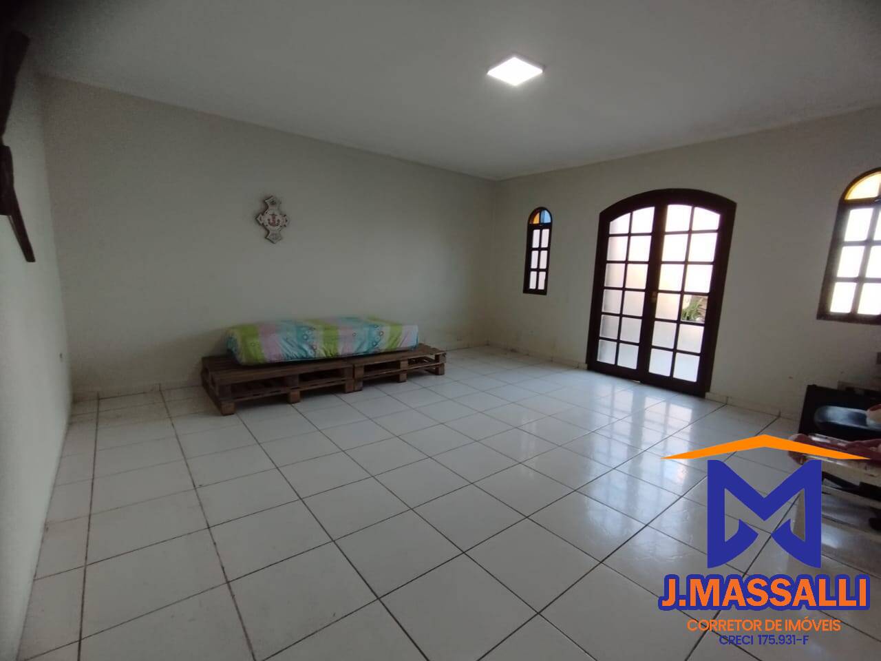 Casa à venda com 2 quartos, 200m² - Foto 29